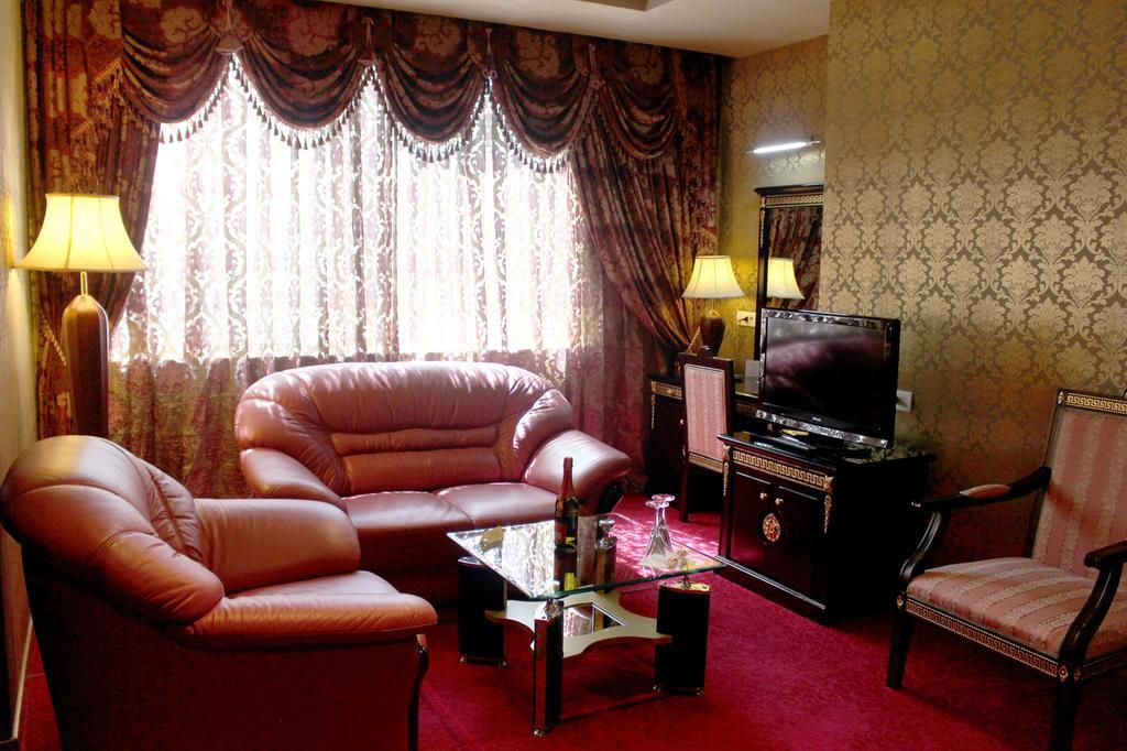 Grand Hotel Europa Shkodra Kültér fotó